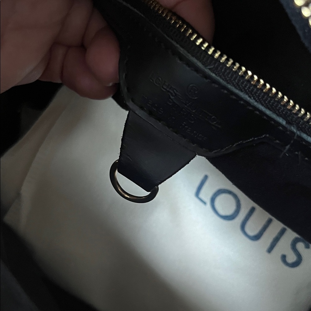 LV | Black | Handbag - Picture 4 of 5